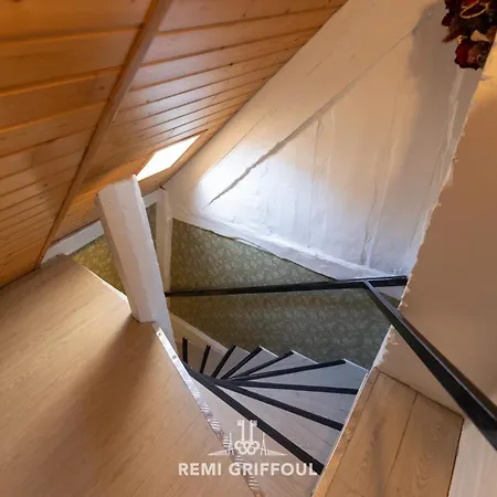 Dolphin View - - Cozy Nest With A View Of The Port Apartamento Honfleur